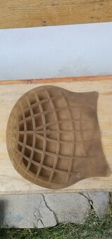 Podbřišníky, podsedlovky a další - 4