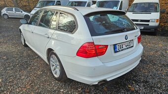 BMW 316i E91 m.2011 STK 9/27 xenony, park.senzory, nové ČR - 4