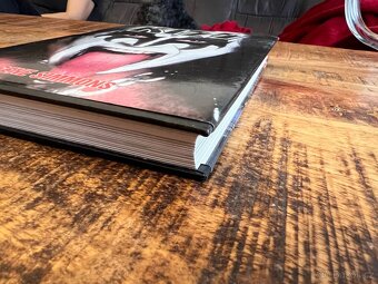 Kniha KISS GENE SIMMONS - 4