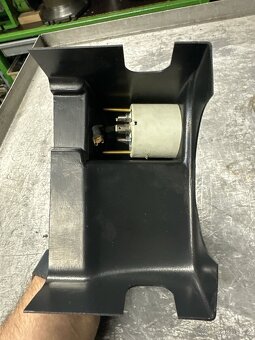 Kaplička na přídavný budík Golf 4 - 4