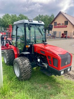 Malotraktor AGT 960 svahový speciál + kabina 50HP - 4