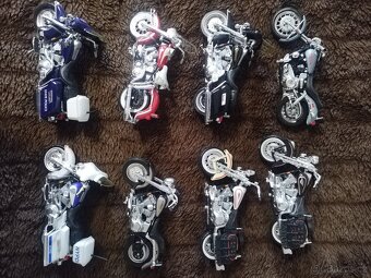 Modely motorek 1:18 Maisto - 4