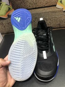 Tenisové boty adidas Avacourt tmavé - 4