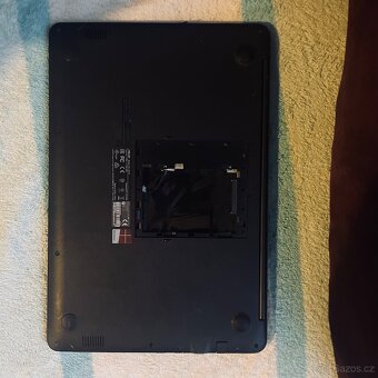 SET 2x Notebook ASUS na díly/opravu (R517S + K53S) - 4