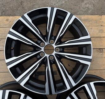 Prodám Originál ALU disk Volvo 19¨ sada 4530 - 4