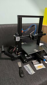 3D tiskárna Creality Ender 3 V2 s upgrady - 4