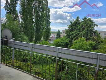 Pronájem cihlového bytu 3+1/B, 100 m2 + garáž, obec Všehrdy - 4