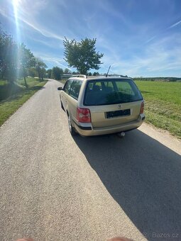 Volkswagen passat 1.6 - 4