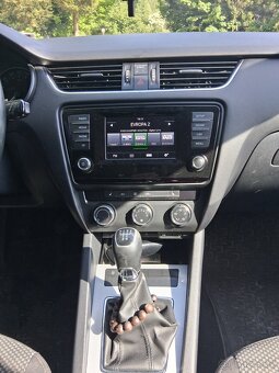 Prodám Škoda Octavia III 1.6 Tdi 77kw - 4
