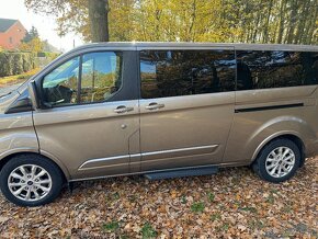 Ford Tourneo Custom - 4
