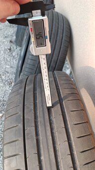 235/50/19 Pirelli P-Zero letní - 4