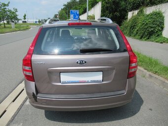 Kia Cee´d 1.6i nové v ČR - 4