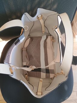 Kabelka Burberry 2 barvy - 4