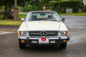 Mercedes-Benz SL 380 R107 - 4