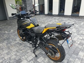 QJ MOTOR SRT 800 SX - 4
