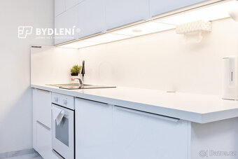 Prodej bytu 3+kk 46m² s terasou 43m² - 4