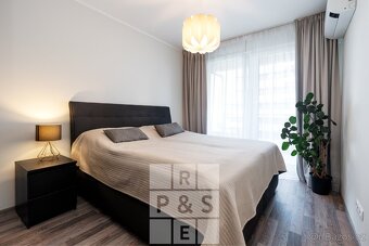 Prodej 2+kk 58,9m2  s balkonem, garážovým stáním - Praha 3 - - 4