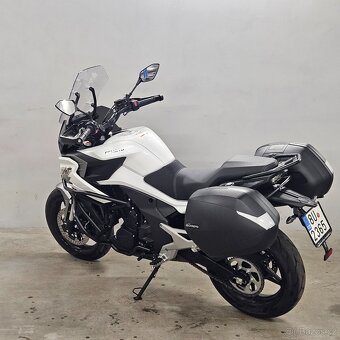CFMOTO 700MT PREMIUM - 4