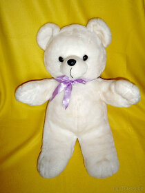 Velký plyšový medvěd - 4