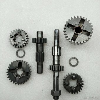 MANET 90 PŘEVODOVKA ORIGINÁL - 4