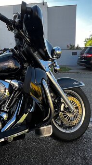 Harley - Davidson, černá Electra Glide Classic 88´ inch. - 4