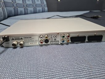 Set-top-box s DVD přehrávačem a USB značky Sencor - 4