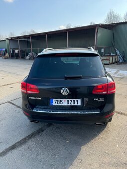VW Touareg 3.0Tdi V6 176kw 4x4 - 4
