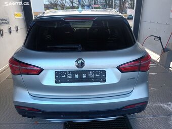 MG HS, 1.5TGI 119KW AUT. PLNÁ VYB.dph - 4