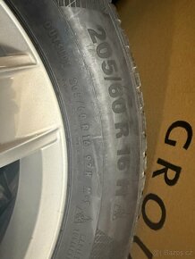 NOVÁ CENA VW T-ROC - Nová zimní sada kol 16" - 4