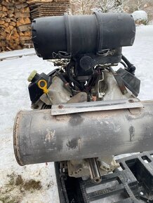 Motor KOHLER Command Pro 32,5hp /999cc - 4