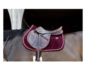 Kentucky Velvet Bordeaux - 4