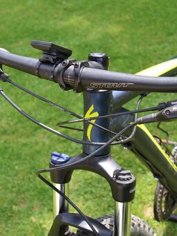 SPECIALIZED ROCKHOPPER - 4
