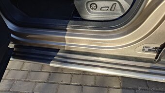 Tiguan - Boční naslapy - 4
