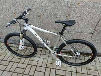 AUTHOR INSTINCT SRAM X7+X9/RST FIRST AIR - VEL.M 17" - 4
