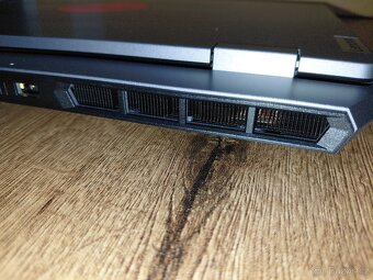 Prodám notebook Lenovo LOQ-JAKO NOVÝ, JEŠTĚ V ZÁRUCE - 4