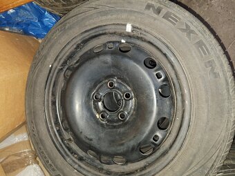 Pneu 185- 60 -R15 letní - 4