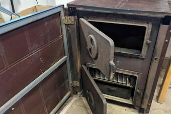 Kamna na pevná paliva, 5kW - 4