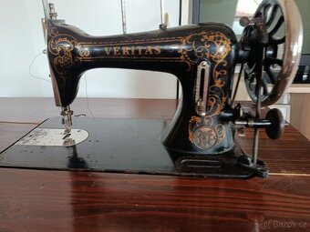 Šicí stroj Veritas - 4