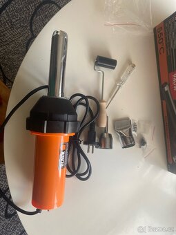 Horkovzdušná svářečka na plastové fólie nárazníky atd - 4