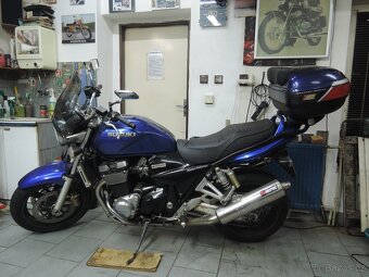 Suzuki GSX 1400 - 4