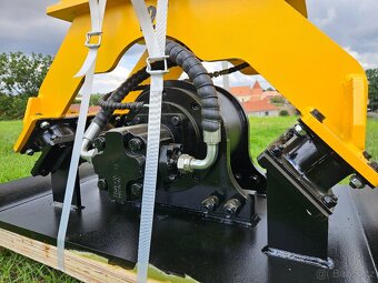 Vibrační deska s upínáním S60 - 4