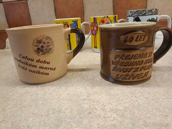 Starý smaltovaný hrnec - 4