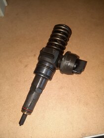 Vstřik / Tryska vstřikovací - 4