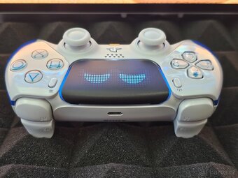 OVLADAČ PS5 / ASTRO BOT 2 - 4