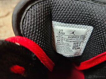 Nike Air Jordan 1 Mid - 4