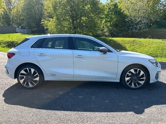 Audi A3 Sportback, 2020, S-LINE výbava, Virtual Cockpit, DPH - 4