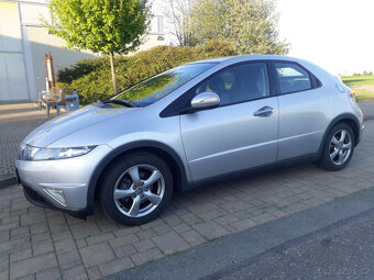 Honda Civic 1.4 16V 8G - 4