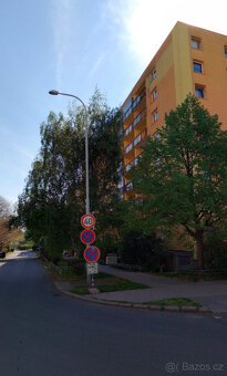 POZEMEK K VÝSTAVBĚ PARKOVIŠTĚ Voskovcova Praha 5 Hlubočepy - 4