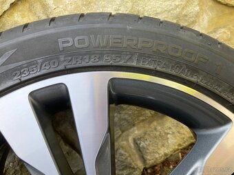 Nádherný kola na VW 235/40 R18 NOVÉ pneu - 4