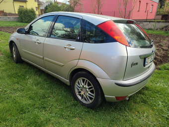 Ford Focus 1.6 benzín, 2.maj,GHIA, klima, vyh.kož.sed,2xpneu - 4